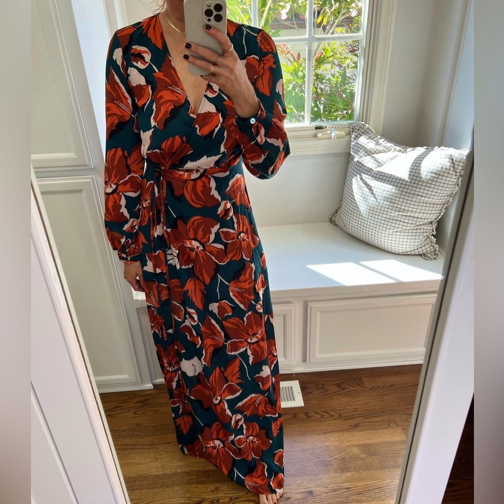 Aakaa Floral Long Sleeve Maxi Wrap Dress Size S